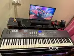 Akai Professional MPK88 Hammer Action USB Midi Controller