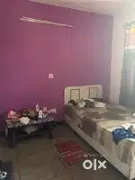 Looking for flatmates