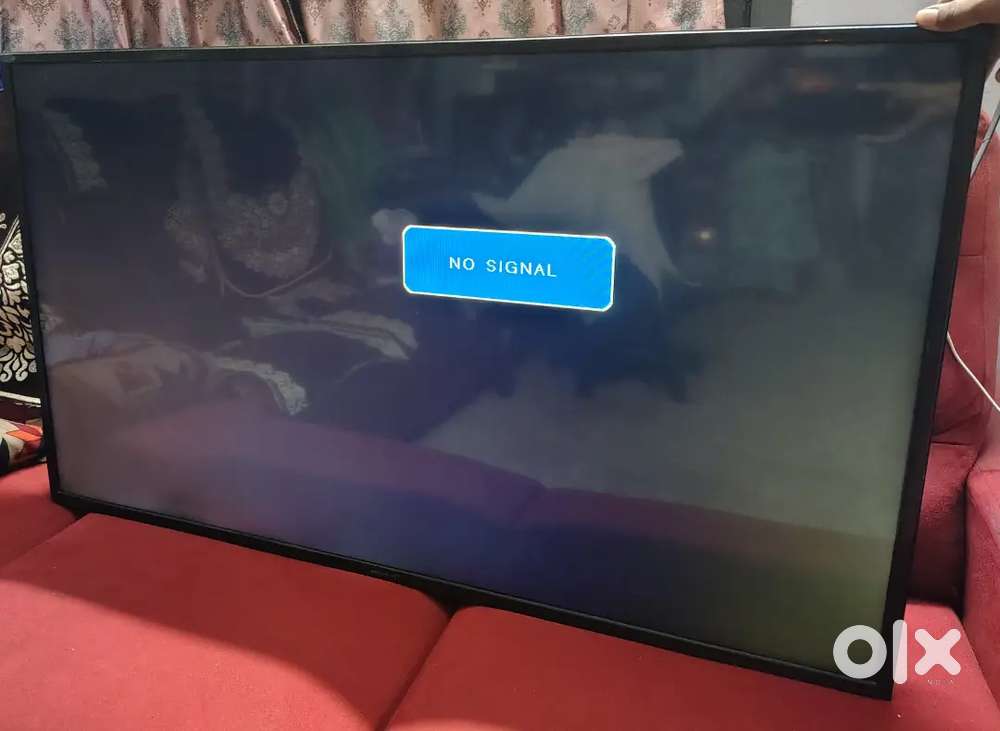 Reliance reconnect 50 inch TV