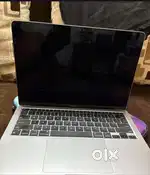 BRAND NEW M1 MACBOOK AIR 256GB
