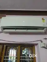 Voltas 2 ton 3 Star 3.5 years old