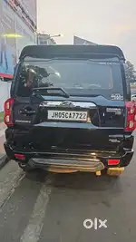 Mahindra Scorpio 2018 Diesel 64820 Km Driven