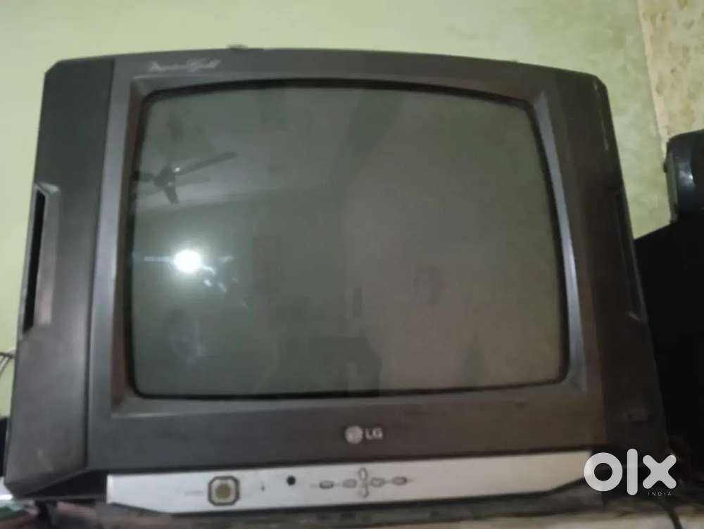 LG TV good condition
