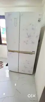 LG 687L Double Door Side-By-Side Refrigerator Linear Inverter