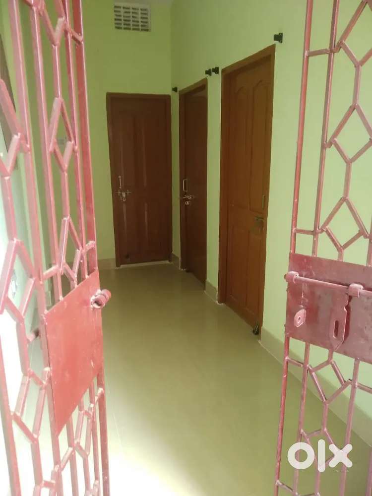 2 bhk flat for rent (only for family)