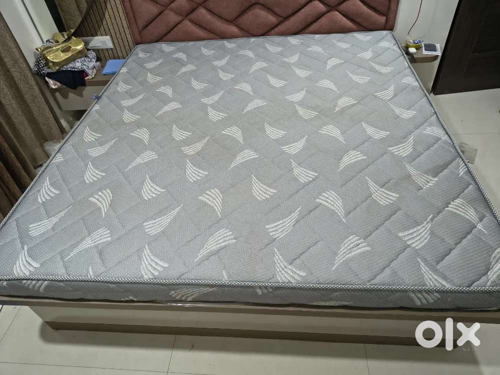 The new mattress of 6x6.5 feet only @10999