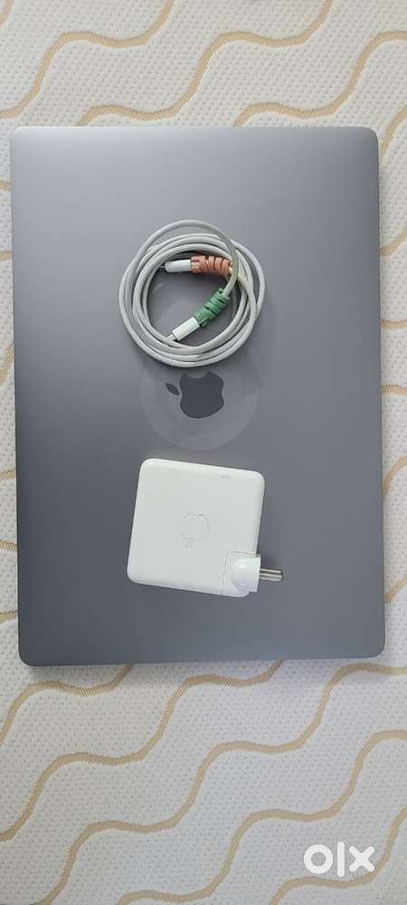 Macbook pro 2019 16gb ram 512 gb ssd