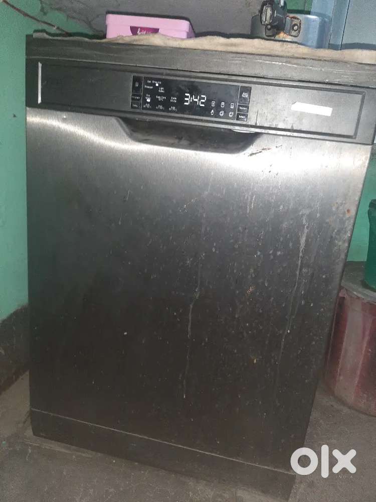 IFB DISHWASHER  Black 14 plate