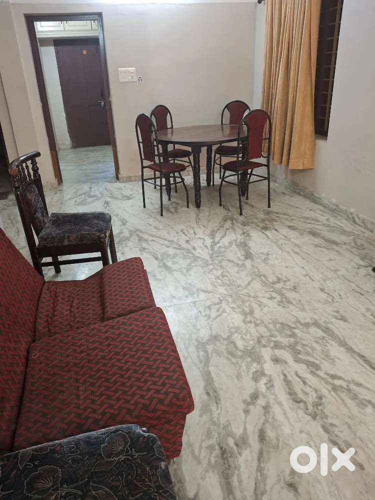 2 BHK fully furnished A/C apartmrnt