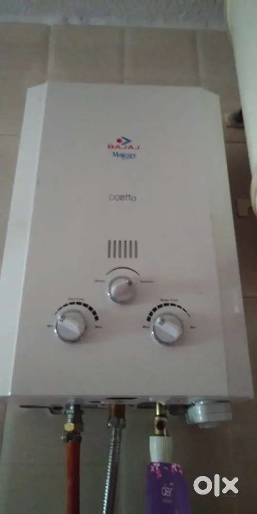 Gas geyser bajaj