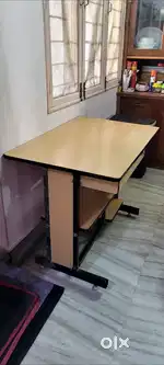 Computer Table
