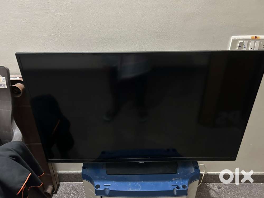 Samsung 42 inch and sony hifi music system