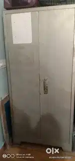 Almirah steel 5.5 feet