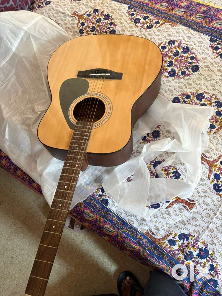 New guitar , not used once