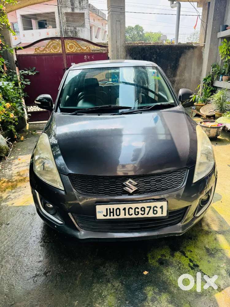 Maruti Suzuki Swift 2017 Petrol 66000 Km Driven