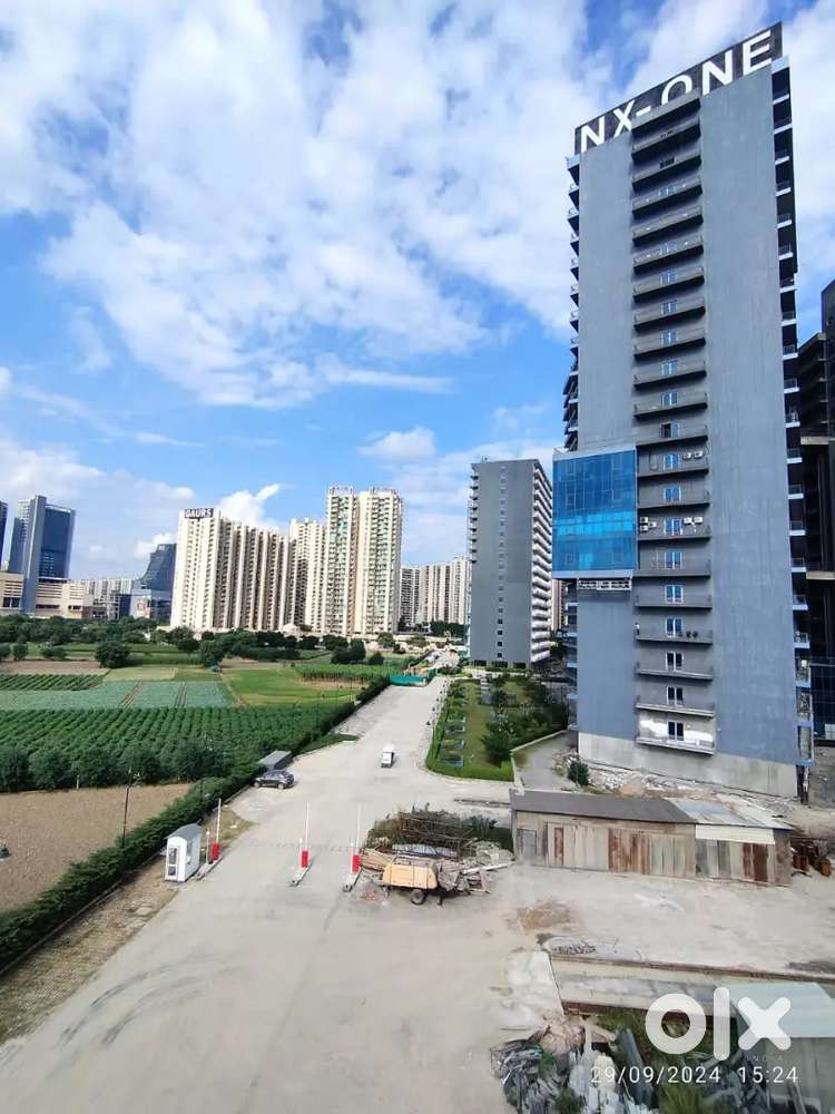 OFFICES 24 hours working IT space  in GREATER NOIDA EXTENSION for SALE