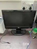 Monitor with its wires