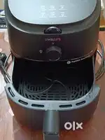 Philips Air Fryer - used just once - with box and manual - 3000 only