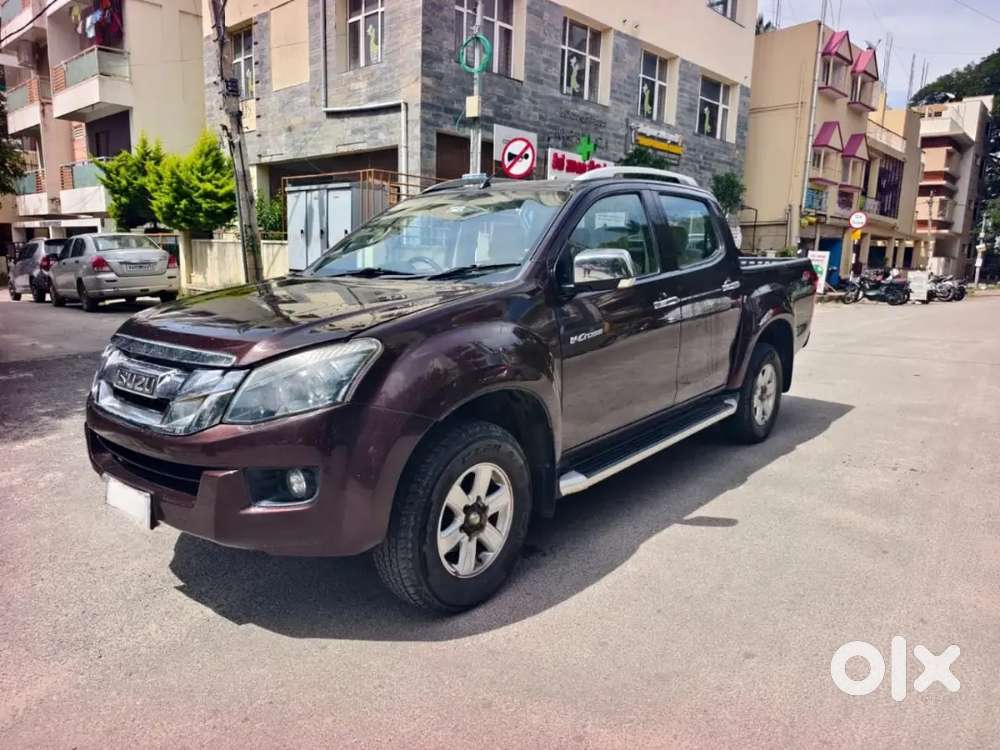 ISUZU V CROSS 4×4