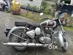 Royal Enfield classic 350first owner, one self start in good condition