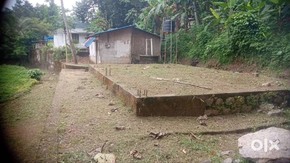 കരവാളൂരിൽ 5 സെൻറ് വസ്തു വില്പനയ്ക്ക്