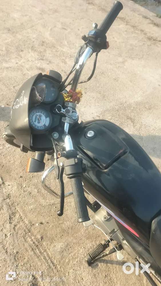 150 ફૂટ રીંગ રોડ ઉમિયા ચોક રાતે હોટલ ની બાજુમાં રાજકોટ