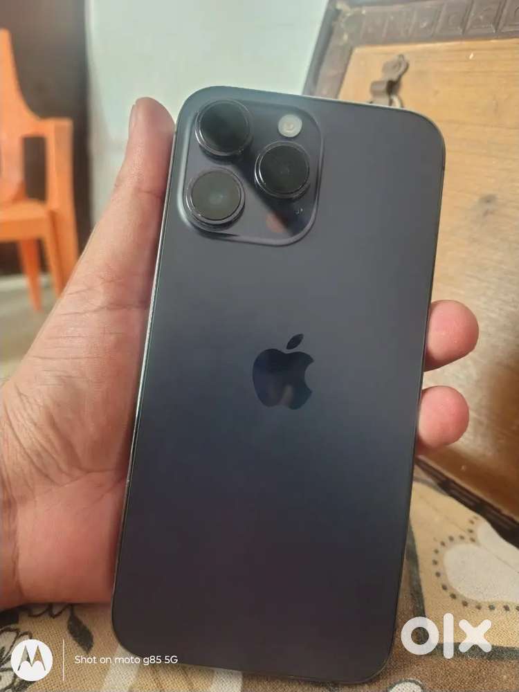 Iphone 14 pro max with iphone 12 pro