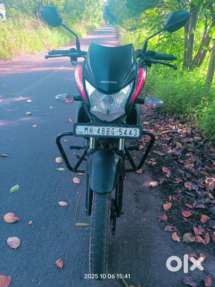 Honda sp 125 all peper clear sumooth engine no work vehical fast owner