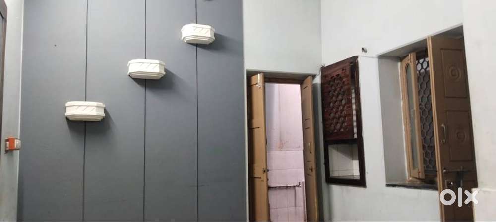 Single bedroom 1BHK Ground Floor House for rent
