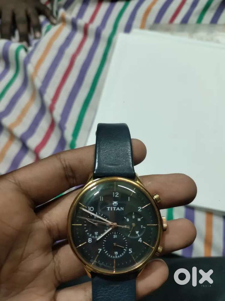 Titan leather strap Dome shape safai crystal glass