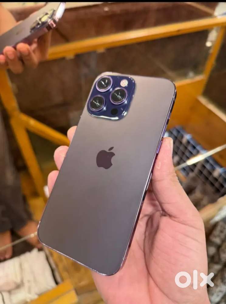 Iphone 14 pro deep purple  ( 256 GB )