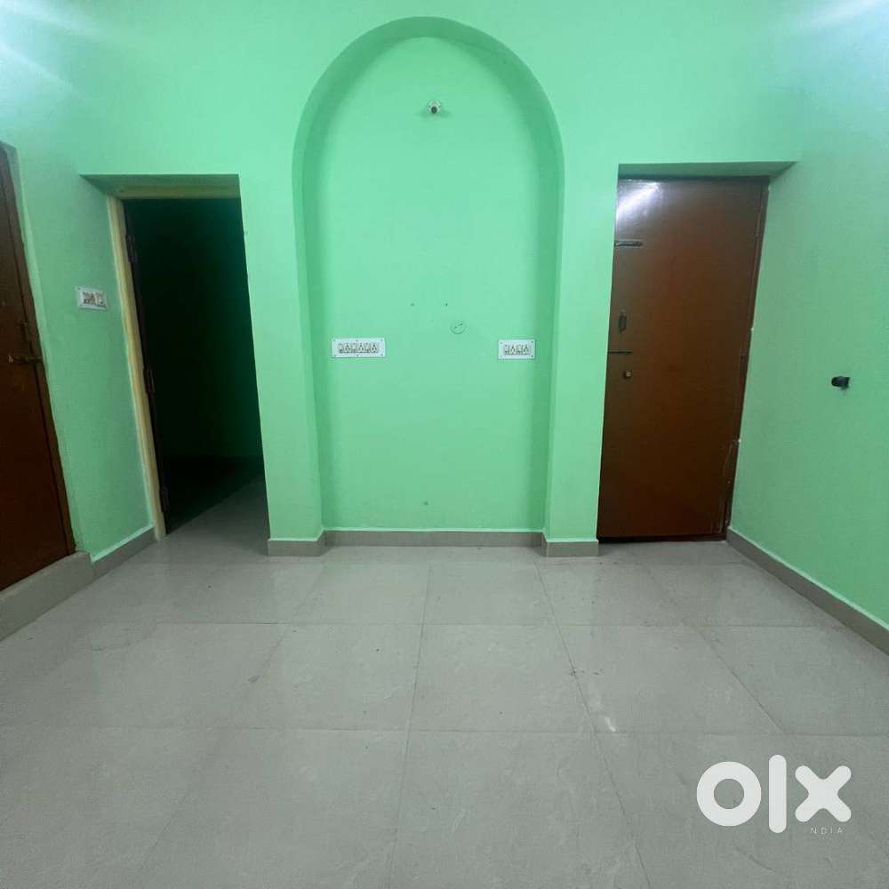 2 bhk Rent in kolathur