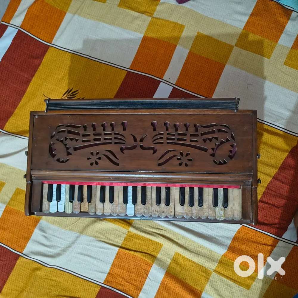 Rosewood Harmonium