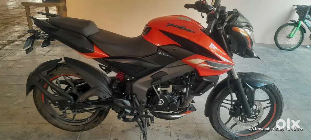 Pulsar NS125