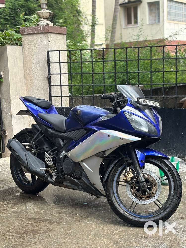 Yamaha R15 V2 Special edition