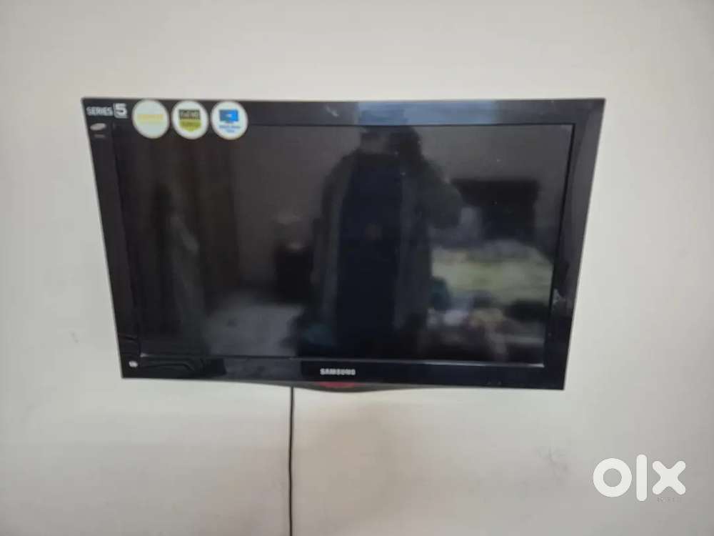 Samsung 32 inch TV