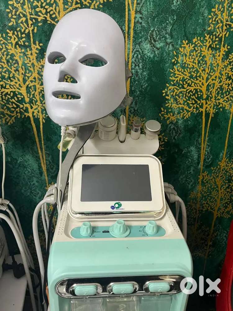 Hydrafacial machine for sale!