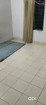 Single room available for rent