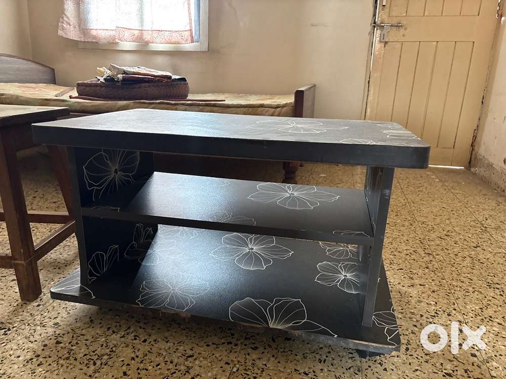 Center table