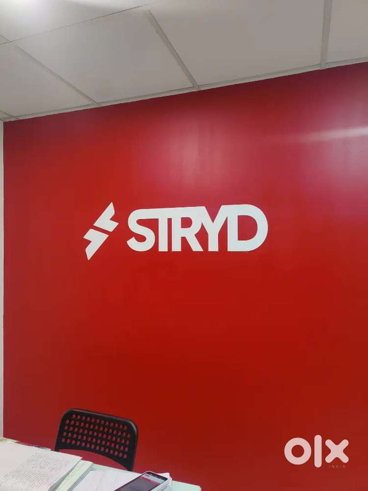 Receptionist and sales