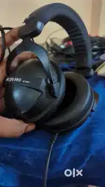 Brand new beyerdynamic dt 770 pro with invoice