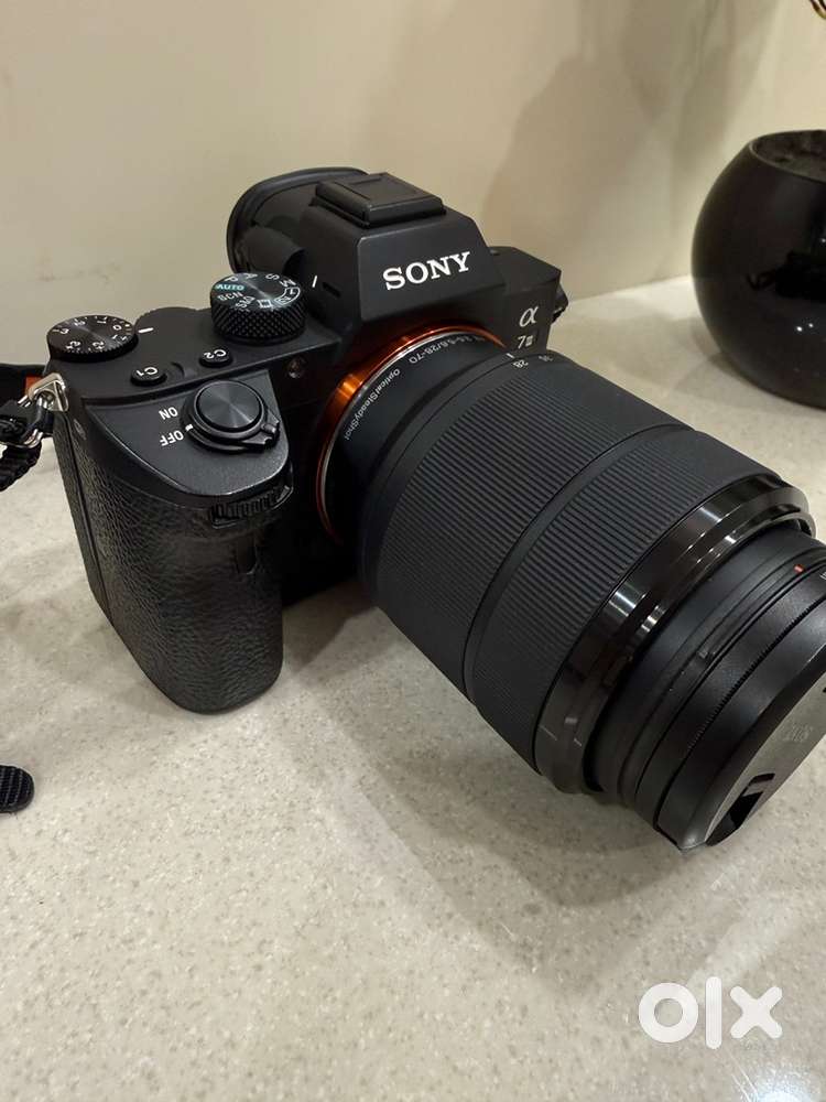 Sony A7III with 28–70mm Kit Lens  Excellent Condition  Hardly Used