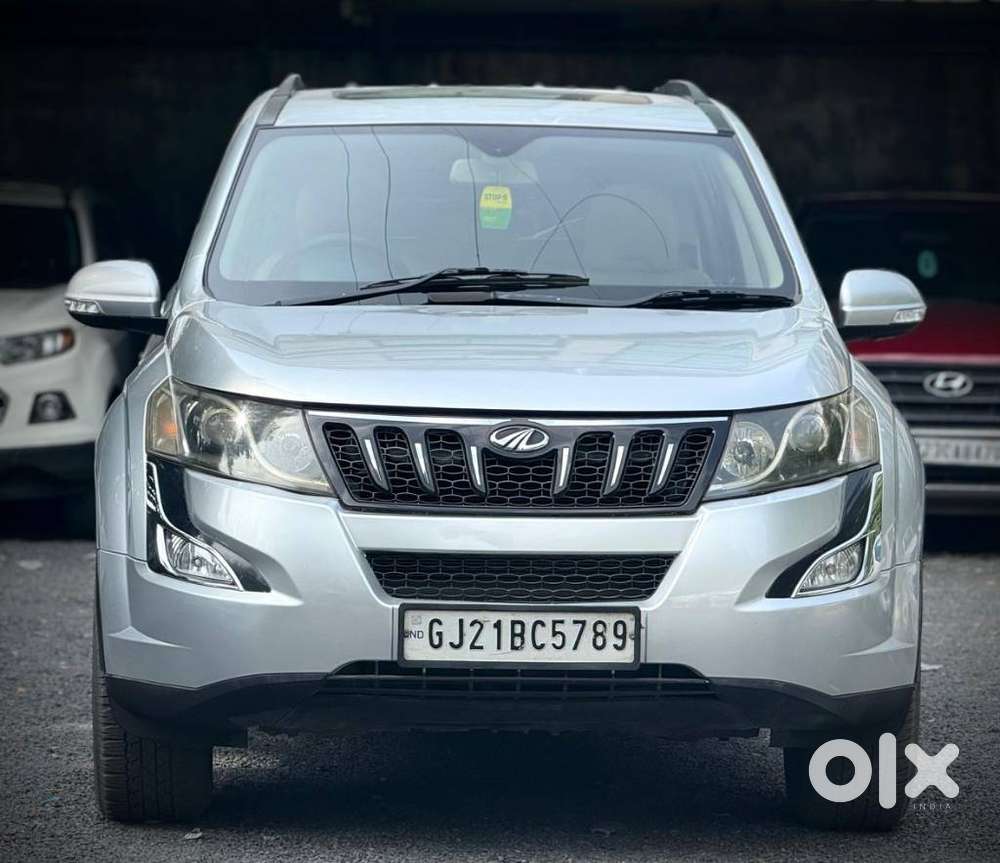 Mahindra XUV500 2.2 W10, 2016, Diesel