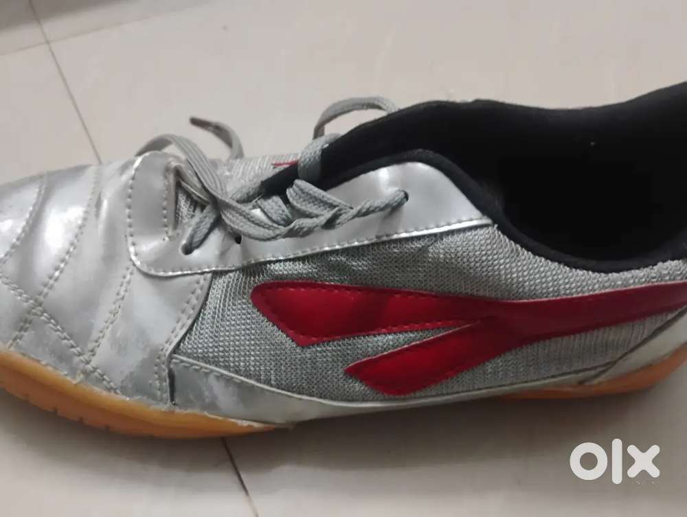 Batminton shoes