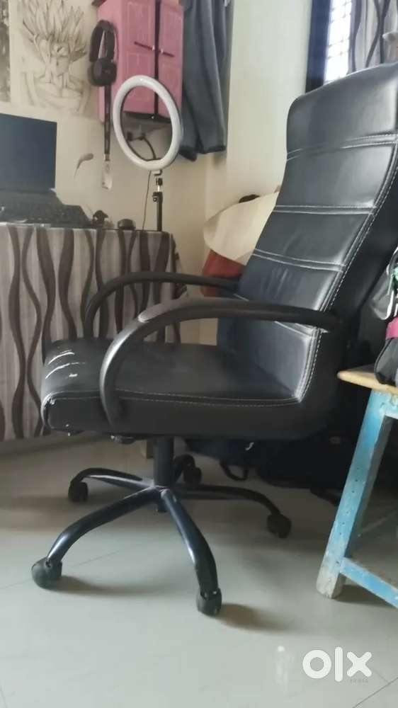 Gaming chair