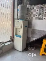 Water dispensar