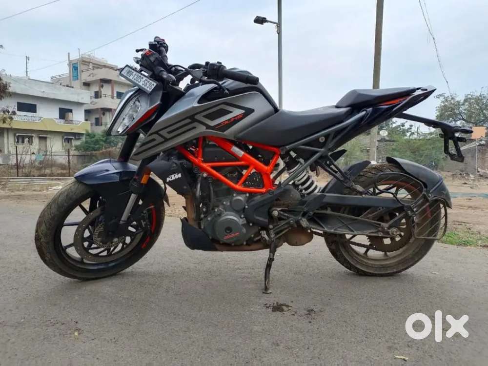 Urgent.           Sale.       KTM 250 Duke