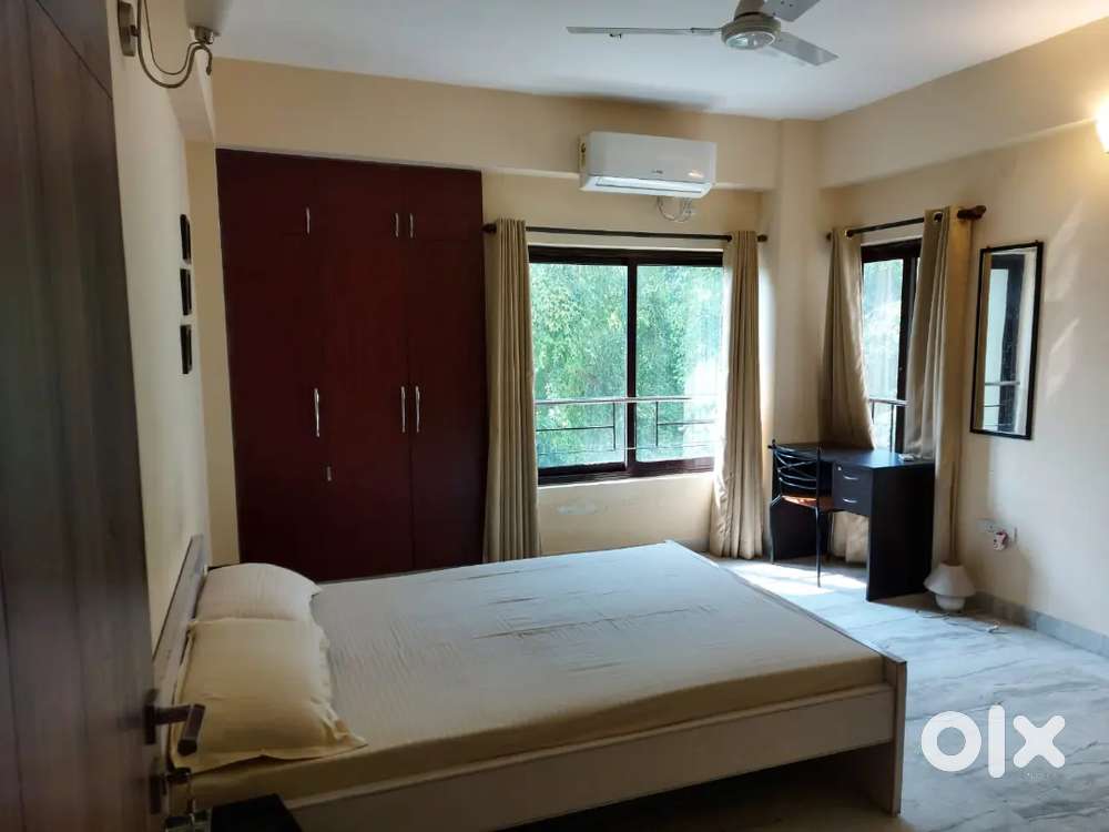 3bhk Road said Flat with AC Bhangagarh