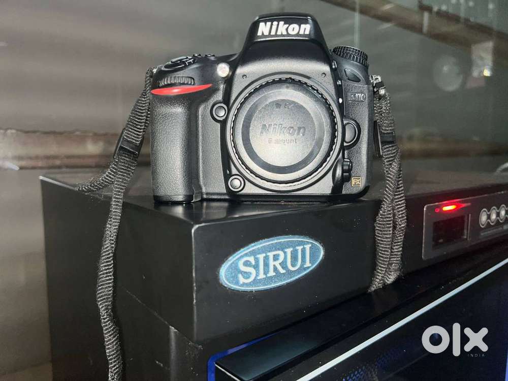 Urgent Sale-Nikon Sony Camera and Lenses