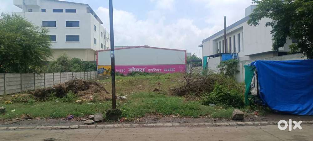 8450 SQ FT LAND ON LEASE IN SCH. NO 78 PT 1 FOR TURF/MATERIAL BUSINESS
